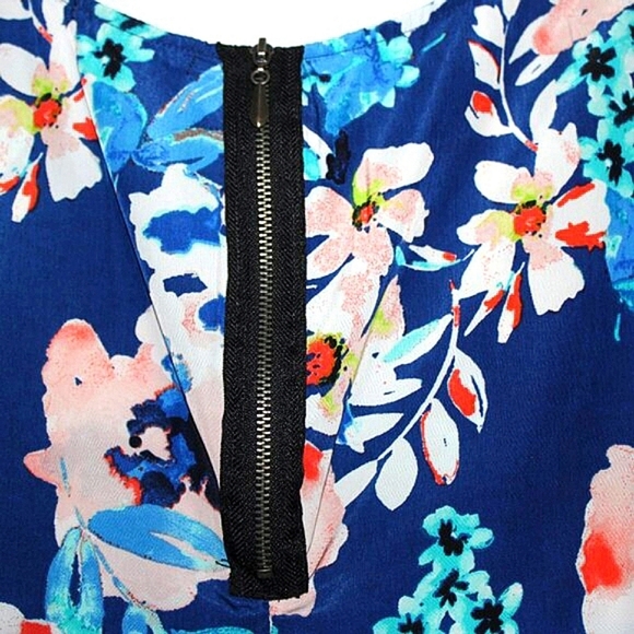 BeBop Floral Shift Dress โ Size S, Boho Spring & Summer Style, Wedding Guest Rea - Picture 4 of 7